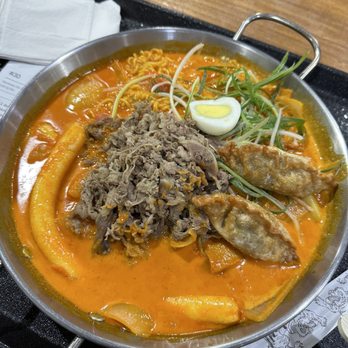 DDuk Dabang - Beef Brisket Rose TteokBokki - Korean Near Me - Edison, New Jersey