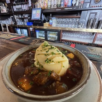 DEVITTS - Updated June 2024 - 93 Photos & 41 Reviews - 78 Lower Camden ...