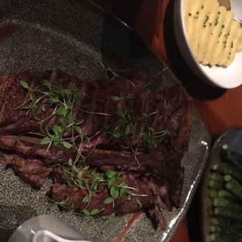 Cane & Canoe - Porterhouse - Cocktail Bars Near Me - Lahaina, Hawaii