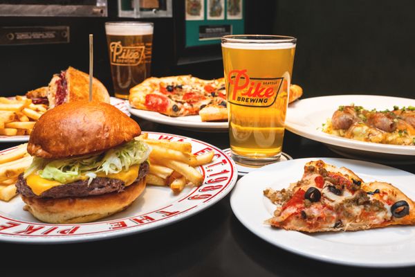 Pike Pub by null