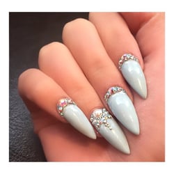 Classy Claws Nail Studio - Full Glam Set