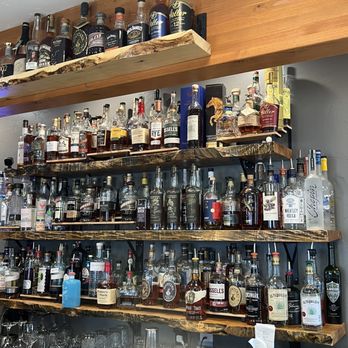 Cle Elum Taps & Tapas - Beer, Wine & Spirits Near Me - Cle Elum, Washington Cle Elum Taps & Tapas - Beer, Wine & Spirits Near Me - Cle Elum, Washington