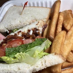 Smugglers Waterfront Bar - BLT with fries to go