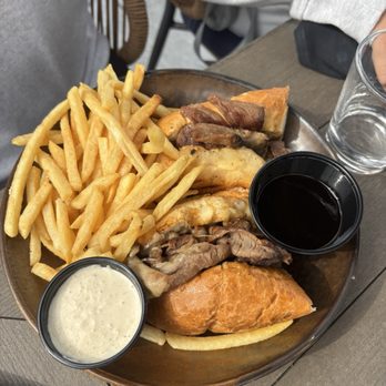Summer House - French Dip - American Near Me - Rehoboth Beach, Delaware