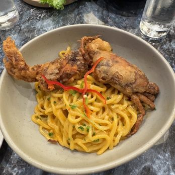 Chao - Soft shell crab pasta - Asian Fusion Near Me - Honolulu, Hawaii