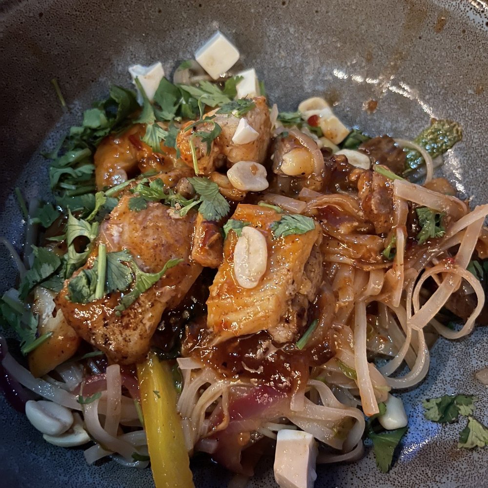 Now Emerald - Undercooked pad thai - Resorts Near Me - Cancún, ROO Now Emerald - Undercooked pad thai - Resorts Near Me - Cancún, ROO