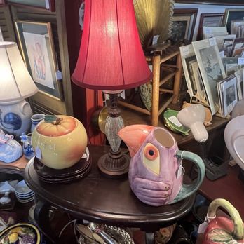 Antiques On Talbot - Antiques Near Me - Saint Michaels, Maryland Antiques On Talbot - Antiques Near Me - Saint Michaels, Maryland
