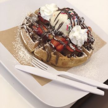 Sweet Berry - Ice Cream & Frozen Yogurt Near Me - Fairfax, Virginia Sweet Berry - Ice Cream & Frozen Yogurt Near Me - Fairfax, Virginia