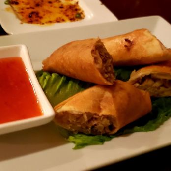 Black Lab Bistro - Spring rolls - New American Near Me - Phoenixville, Pennsylvania