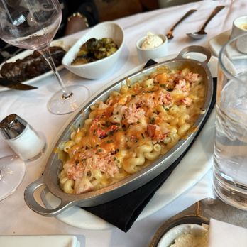 Ruth Chis Steakhouse - Dallas - Lobster Mac n cheese - Steakhouses Near Me - Dallas, Texas