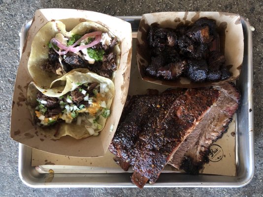 Brix Barbecue by null