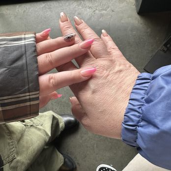 Modern Nails - Nail Salons Near Me - Calimesa, California Modern Nails - Nail Salons Near Me - Calimesa, California