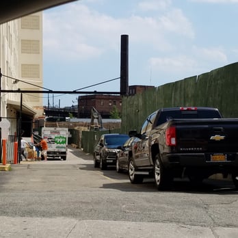 Public Storage - Self Storage Near Me - Long Island City, New York Public Storage - Self Storage Near Me - Long Island City, New York