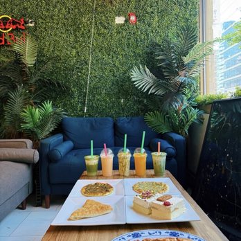 Gold Coast Cafe - Cafes Near Me - Chicago, Illinois