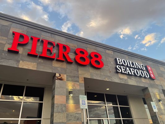 Pier 88 Boiling Seafood & Bar Las Vegas by null