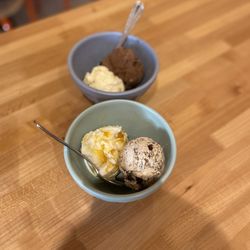 Fifty Licks - 2 mini scoops!
