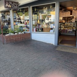 Fifth Avenue Deli & Catering