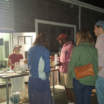 Back Door Donuts - Bakeries Near Me - Oak Bluffs, Massachusetts