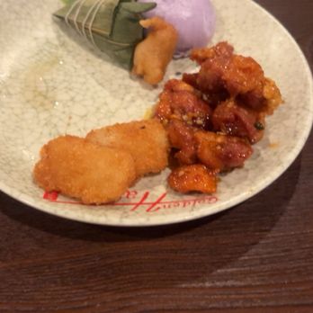 Golden Harbor Buffet - Shrimp, Chicken, rice, ube - Buffets Near Me - Fresno, California Golden Harbor Buffet - Shrimp, Chicken, rice, ube - Buffets Near Me - Fresno, California