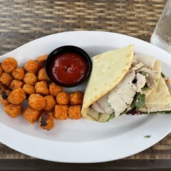 Naples Flatbread Kitchen & Bar - Turkey Brie Panini