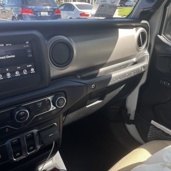 Culver Auto Spa - Clean carpets and seats - Auto Detailing Near Me - Irvine, California Culver Auto Spa - Clean carpets and seats - Auto Detailing Near Me - Irvine, California