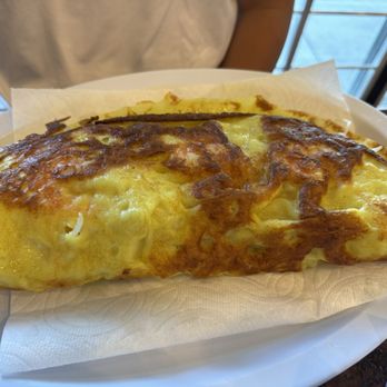 Thien Long - Biggest banh xeo ever. - Vietnamese Near Me - San Jose, California Thien Long - Biggest banh xeo ever. - Vietnamese Near Me - San Jose, California