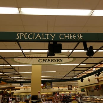 Smith's - Nice cheese display - Grocery Near Me - Albuquerque, New Mexico
