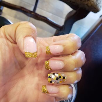 Palace Nail Spa - Sam has excellent skills - Nail Salons Near Me - Lewisville, Texas