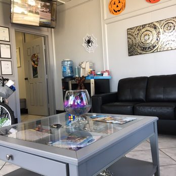 Valley Smiles - Makes you feel like you're at home :) - General Dentistry Near Me - Chatsworth, California