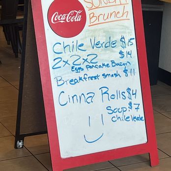 Smash Bros Bistro - Sunday Brunch - Salad Near Me - Fresno, California