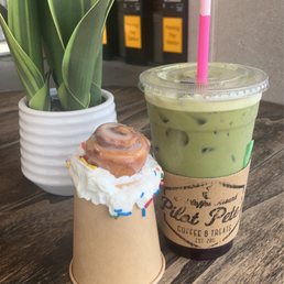 Berry Matcha Crush and mini Cinnamon roll Berry Matcha Crush and mini Cinnamon roll
