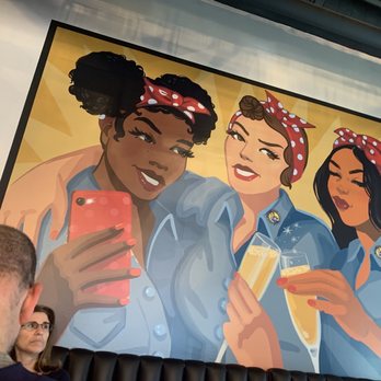 Breakfast Bitch - Inside - Breakfast & Brunch Near Me - Phoenix, Arizona