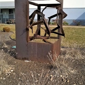 Sculptures of Celadon - Lines in Negative Space by Donald Mee (2000) - Public Art Near Me - Indianapolis, Indiana Sculptures of Celadon - Lines in Negative Space by Donald Mee (2000) - Public Art Near Me - Indianapolis, Indiana