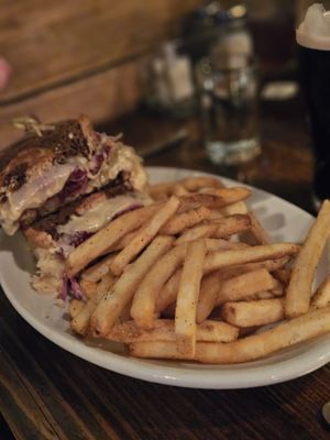 Mary O'Neill's Irish Pub by null
