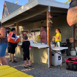 Ice cream social! Ice cream social!