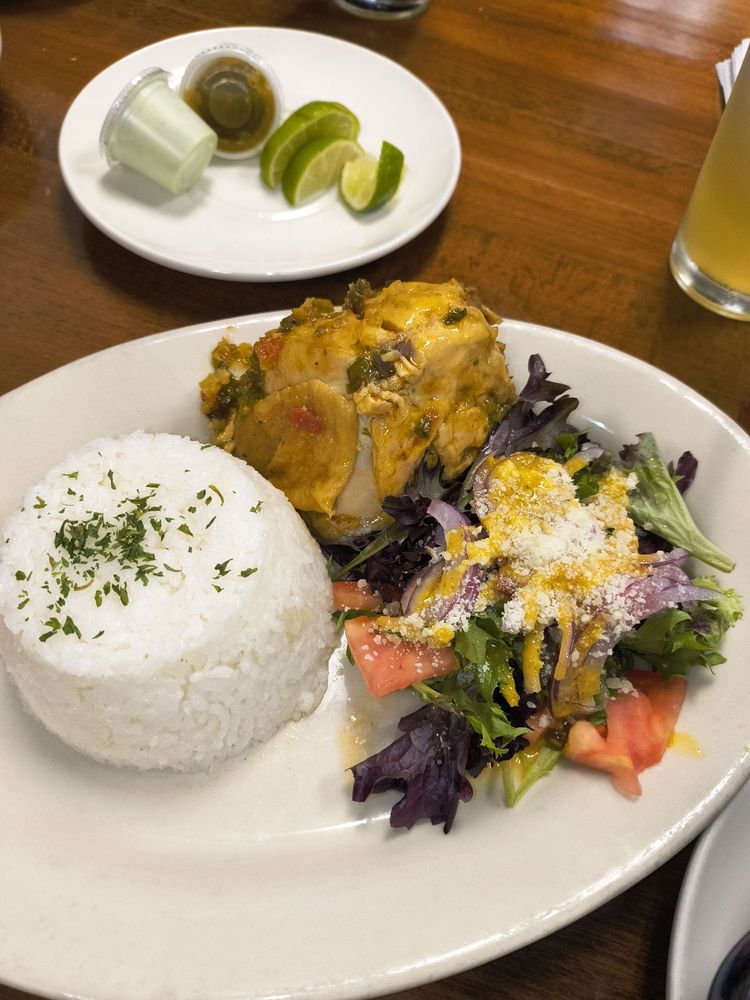 Sabores Latin Cuisine Logo