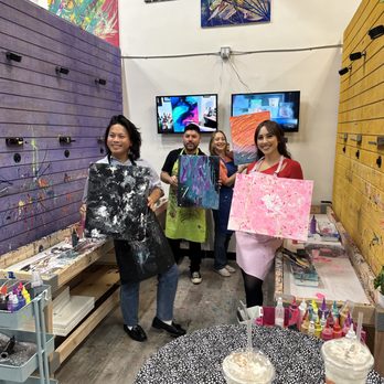 Splat Action Art Studio - Group paint night byob - Art Classes Near Me - South Pasadena, California Splat Action Art Studio - Group paint night byob - Art Classes Near Me - South Pasadena, California