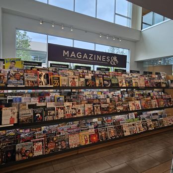 Barnes & Noble - Bookstores Near Me - Tigard, Oregon