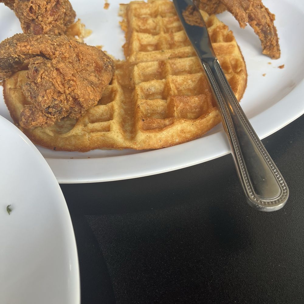 Grits & Eggs Breakfast Kitchen - Chicken and waffles (I ate half before remembering to take a pic)! Perfectly seasoned !!! - Breakfast & Brunch Near Me - Atlanta, Georgia