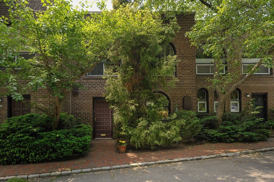 HAYDEN ON THE HUDSON Updated October 2024 10 Photos 4455 Douglas Ave, Bronx, New York