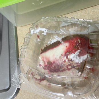 Papa's Pizza & BBQ - Strawberry Crunch Cheesecake - Pizza Near Me - Farmington, Michigan Papa's Pizza & BBQ - Strawberry Crunch Cheesecake - Pizza Near Me - Farmington, Michigan