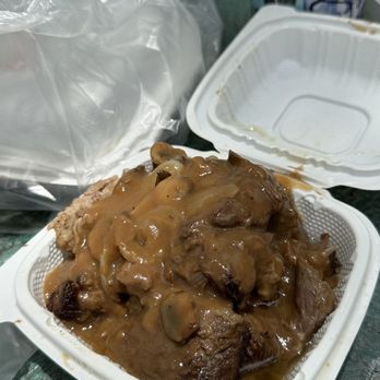 Adela’s Country Eatery - Braised Short Ribs - Hawaiian Near Me - Kaneohe, Hawaii
