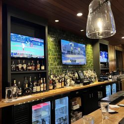 Skyline - TVs at bar