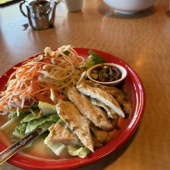 Love Eat Thai - Papi salad with sticky rice - Thai Near Me - Brevard, North Carolina