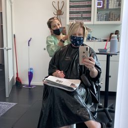 New salon, same great stylist!