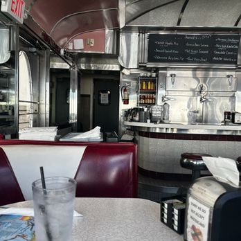 洋書 The American Diner The American diner : Witzel, Michael Karl, 1960- : Free