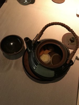 En Japanese kitchen & Sake bar by null