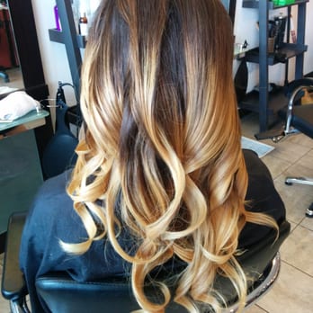 Le & Be - Balayage Ombre by Lindsey (she is seriously the best) - Hair Salons Near Me - Chicago, Illinois