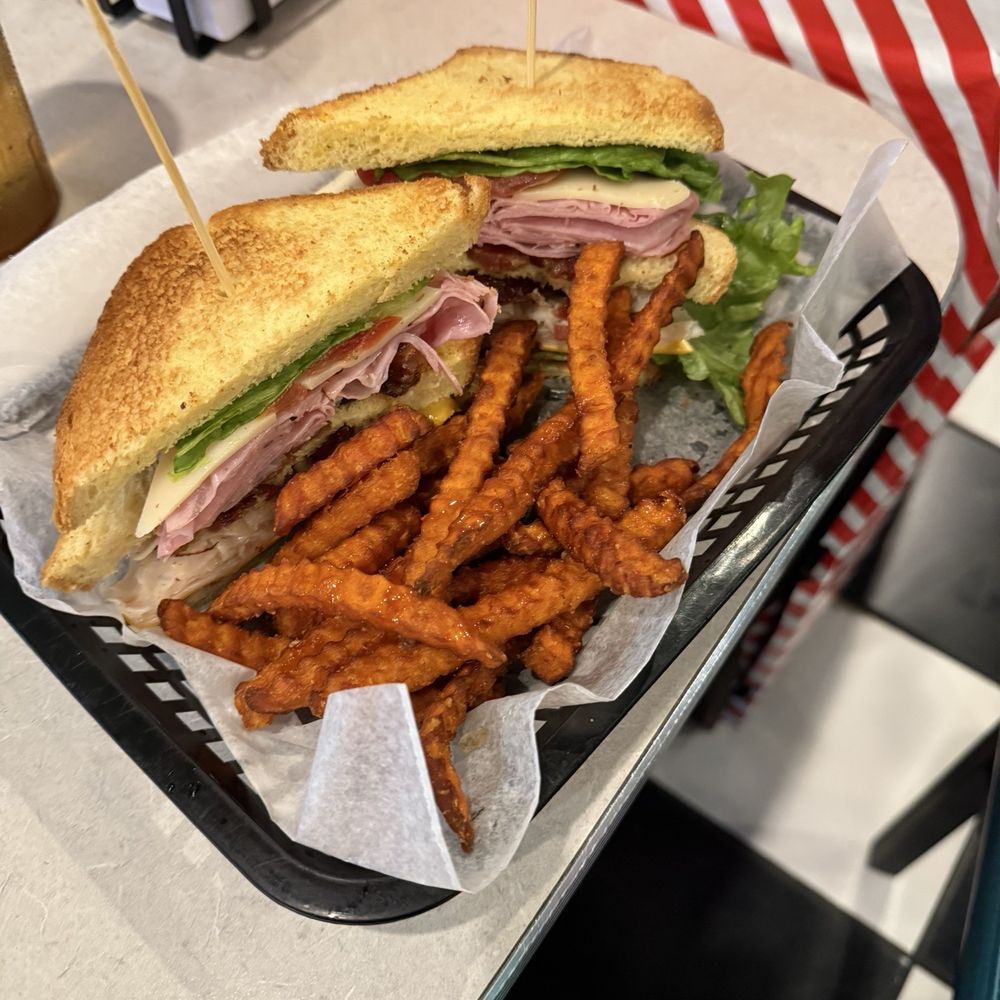 Downtown Diner - Menu - Diners Near Me - Celebration, Florida Downtown Diner - Menu - Diners Near Me - Celebration, Florida