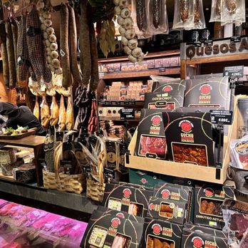 Tierra Astur - Local delicacy - cheeses, jams, sardines and more - Asturian Near Me - Oviedo, O
